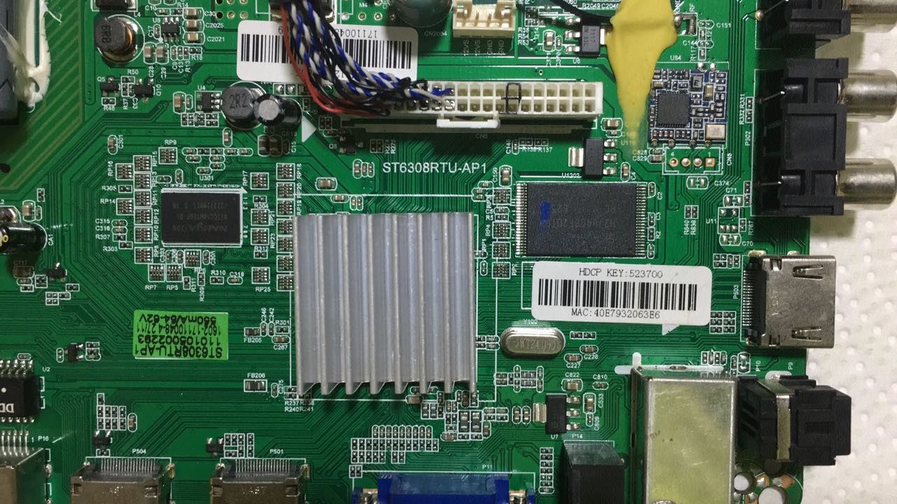 Element ELSW3917BF 39 "LED TV Board Bundle (ST6308RTUAP1