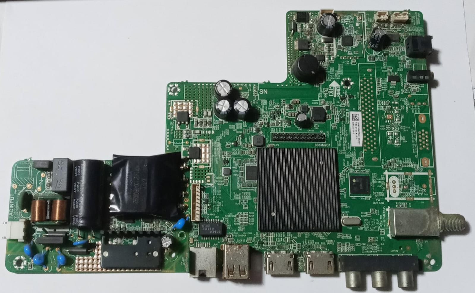 Carte Principale (Main Board) 6683M2C1 Pour TV EDENWOOD ED32A00HD-MM – Pour Pièces